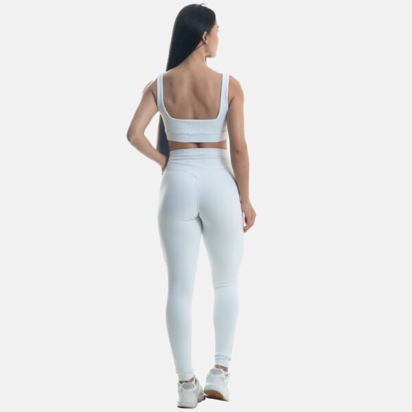 Conjunto Camila Branco costas