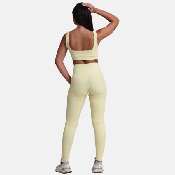Conjunto Camila Amarelo costas