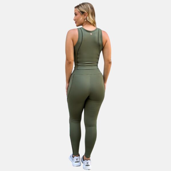 Conjunto Luiza Army Green costas