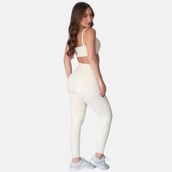Conjunto Sophia Champagne costas