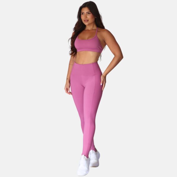 Conjunto Nathalia Rosa Mosqueta