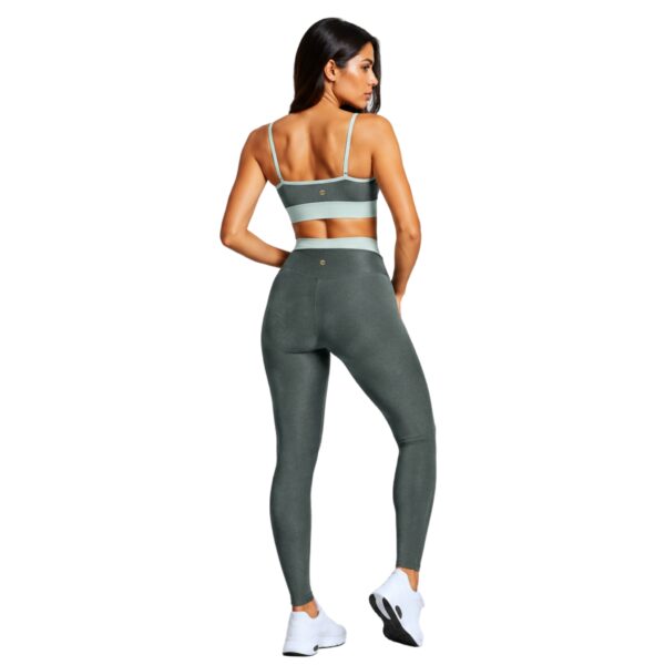 Conjunto Joana Dusty Green costas