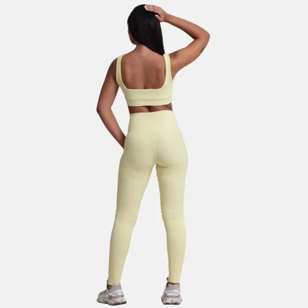 Conjunto Camila Amarelo costas