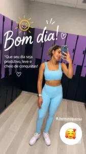 Cliente (32)